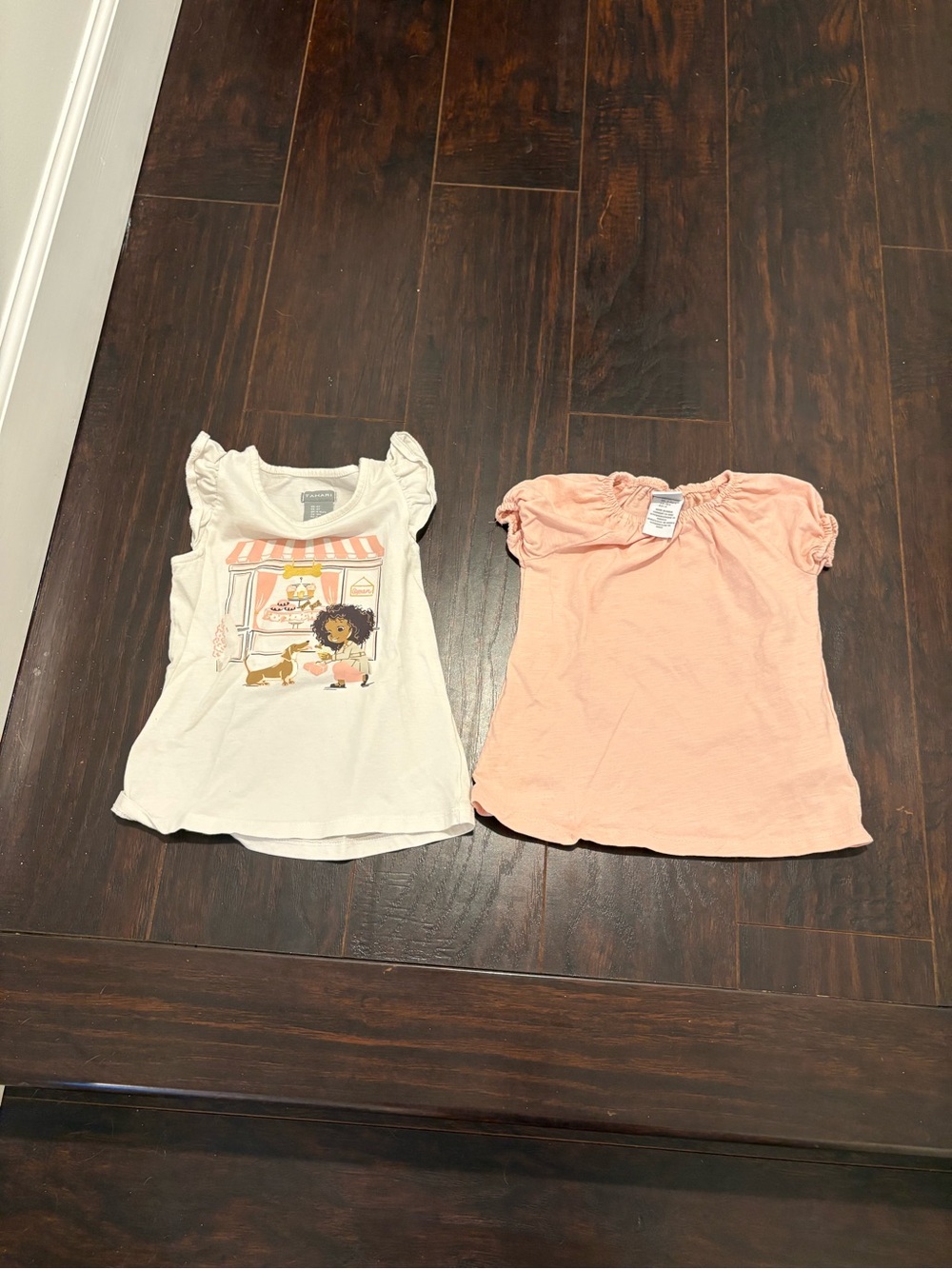 Tahari Girls 4T Top Lot Pink & Cream Graphic Ruffle Shirts 2 Piece